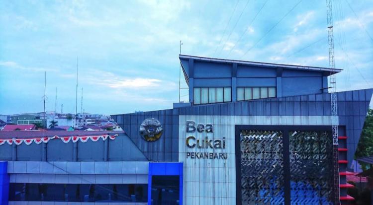 Edarakan Belasan Jenis Rokok Polos, Ormas G3S Laporkan Agen Rokok Ke Bea Cukai