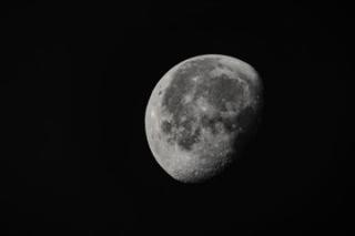 Fenomena Menarik, Gerhana Bulan Total "Blood Moon" Hiasi Langit pada 14 Maret 2025!