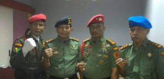 Ormas Berseragam Militer Dinilai Munafik, Harus Ditindak Tegas