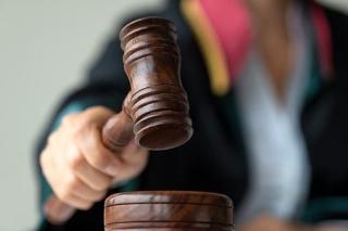 PN Batam Kembalikan Barang Bukti Penyeludupan 100 Unit iPhone ke Terpidana dan Vonis Ringan