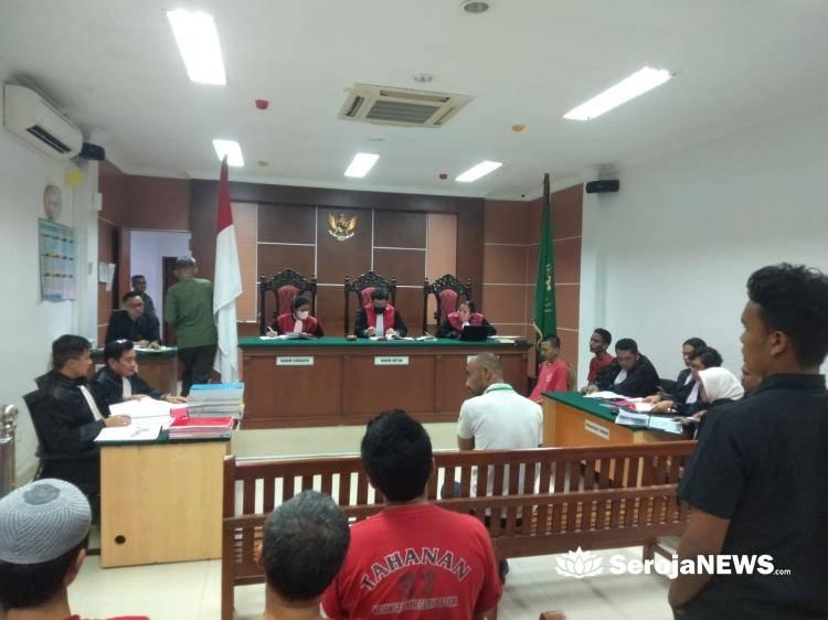 Jaksa di Batam Selundupkan Barang Bukti Sabu-sabu Dalam Surat Dakwaan Dua Pengedar Ganja