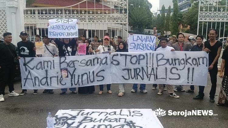 Peringati Hari Kebebasan Pers Sedunia, Puluhan Jurnalis Dibatam Sempat Cekcok Dilarang Memotret