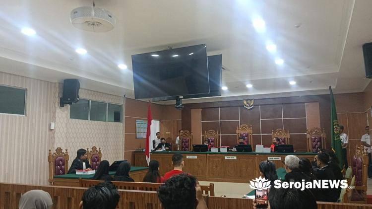 Sidang Perkara Pembunuhan LC di Batam Ditunda