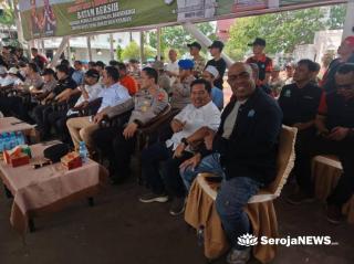 K-SPSI Batam Bekerjasama Menjaga Dinas Kebersihan Melakukan Kegiatan Gotong Royong 