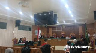 Sidang Perkara Pembunuhan LC di Batam Ditunda