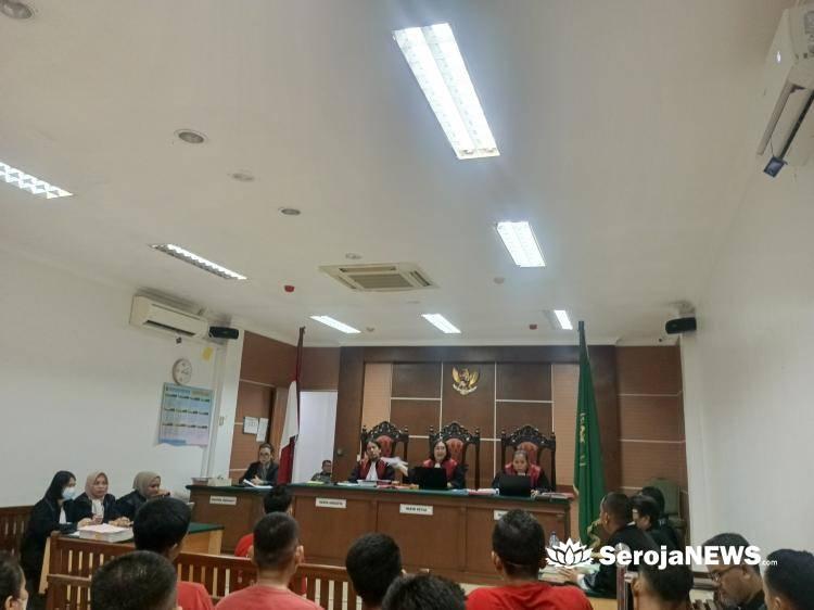 ‎Pegawai Kejari Batam Larang Wartawan Meliput Sidang Perkara Narkoba, Wira: Ini Sidang Tertutup  ‎